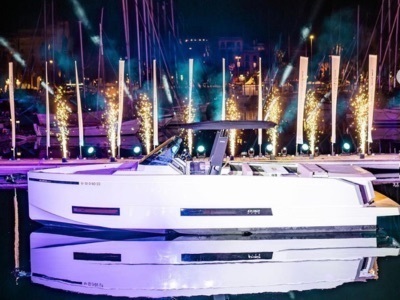 Le nouveau D32 Open, la dernire cration du chantier DE ANTONIO YACHTS