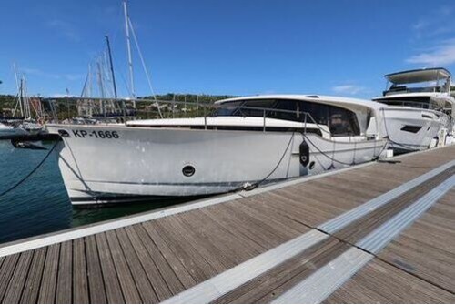 Greenline 40 Hybride 